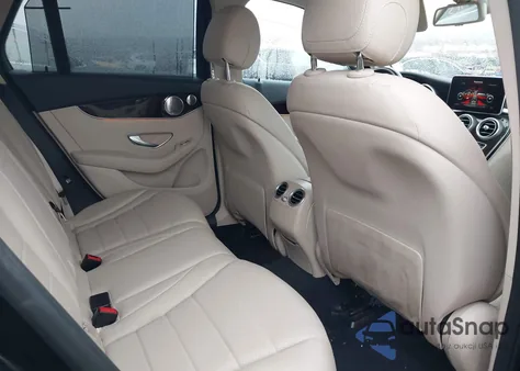 2017 Mercedes-Benz Glc 300 4Matic из США, поврежденный, VIN WDC0G4KB7HF182736